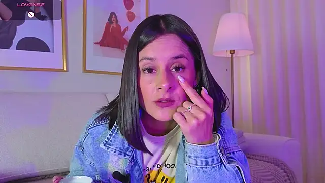 Alice milf  online show from March 28, 3:11 pm