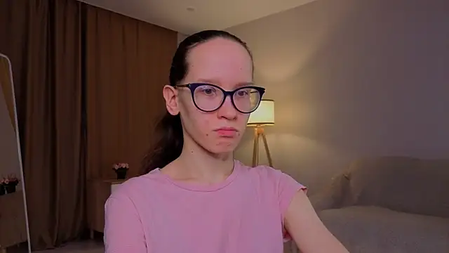 BettyBrowni online show from April 2, 4:04 pm