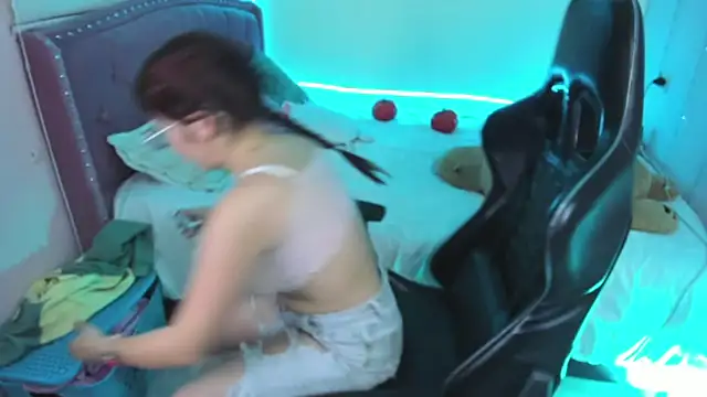 Fernanda   online show from October 16, 2:52 pm