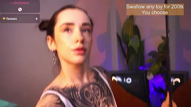 EvaCanton online show from April 2, 2:09 am