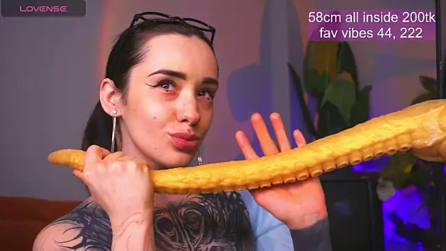 EvaCanton online show from April 22, 2:08 am