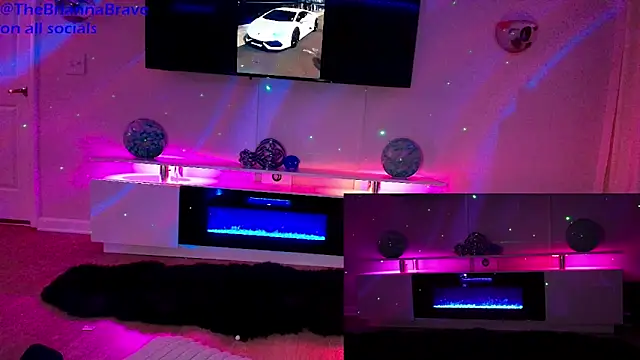 BriannaBrave online show from April 1, 8:26 am