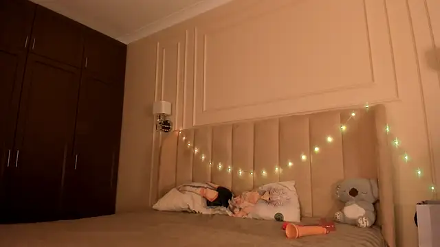 melissa yamazaki online show from November 3, 5:22 am