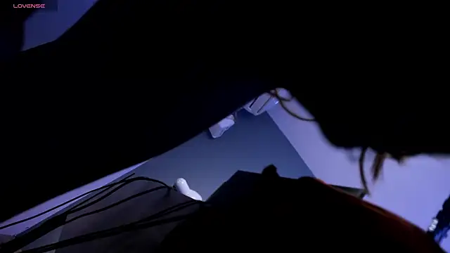 SamanthaKlein  online show from September 11, 3:40 am