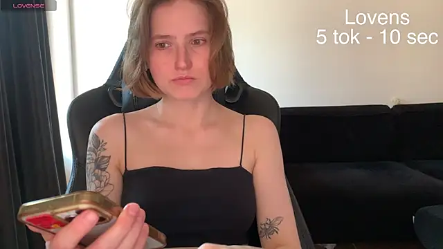 Sexy Sweets online show from July 17, 1:37 pm