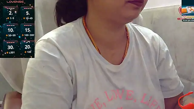 Sapna choudhary1 online show from October 10, 2:05 am