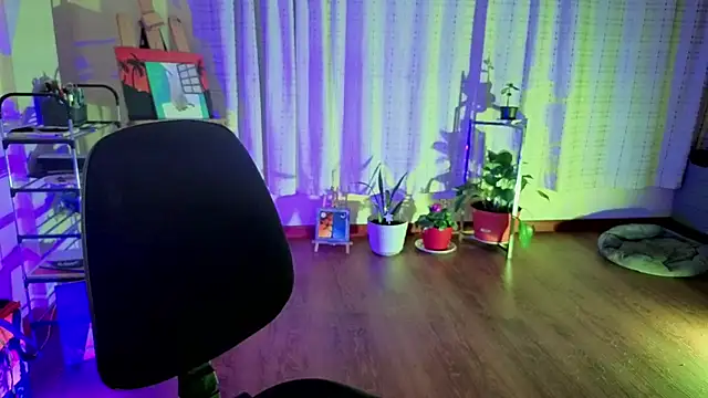 Zoe--khalL online show from April 16, 3:40 am