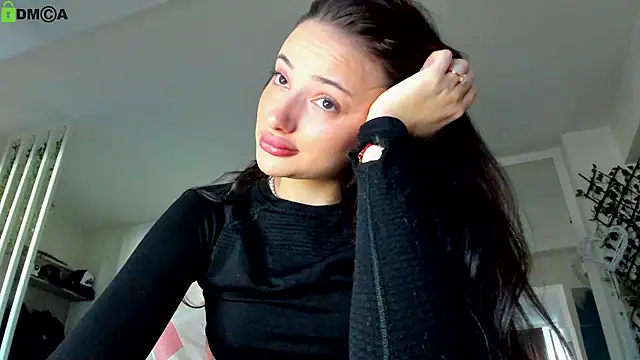 IreneVON online show from April 6, 4:46 am