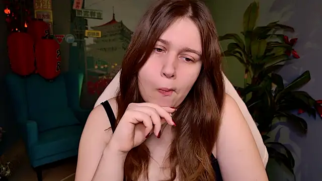 FioraMarmoris online show from March 9, 5:32 am