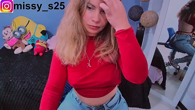 gigi stephans online show from October 1, 3:00 am