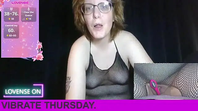 PernillaGirl online show from October 2, 6:13 pm