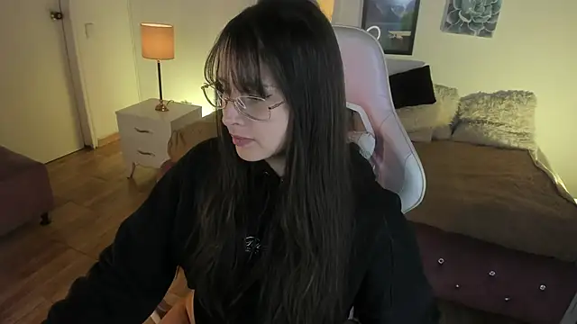 Violeta dss online show from October 11, 1:36 pm