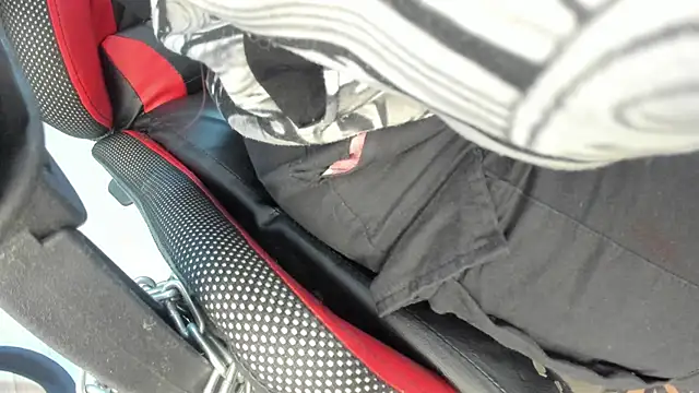 selene red  online show from March 25, 12:27 am