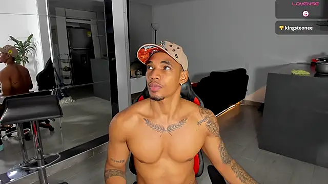 TROYWESLY- online show from October 24, 12:17 am