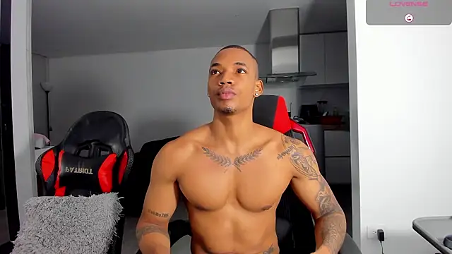 TROYWESLY- online show from March 6, 1:34 am