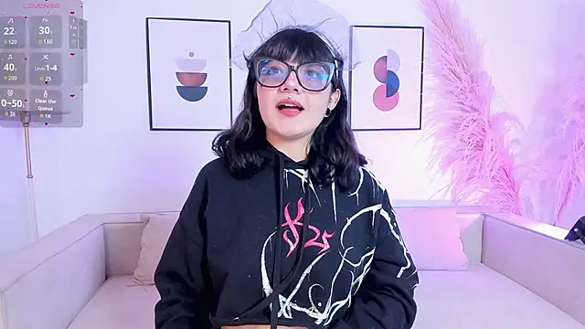 Sweet Namii online show from October 14, 8:00 pm