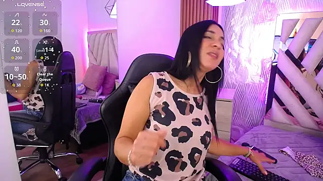 Camille jhonson online show from February 4, 10:18 am