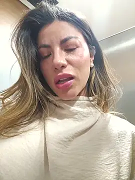 Karen San Miguel online show from March 11, 11:18 pm