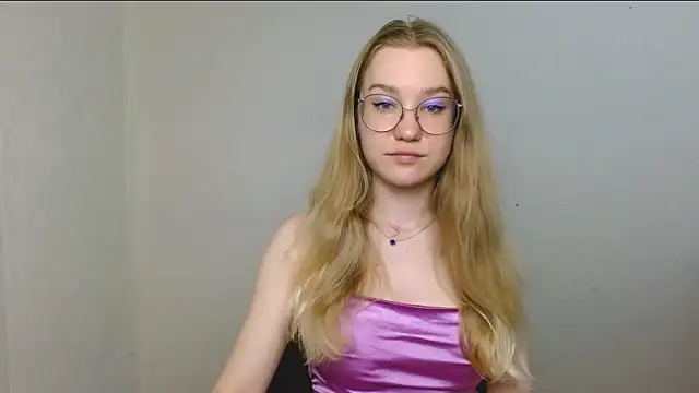 cindi hot online show from July 8, 11:56 am