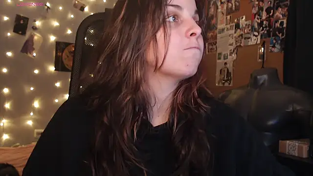 Saya sweet online show from October 23, 10:05 pm