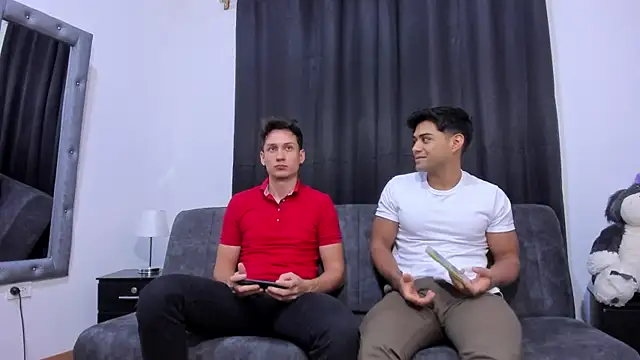 Luciano and Marlon online show from April 8, 11:23 am