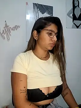 Sofythom1 online show from October 1, 1:54 am