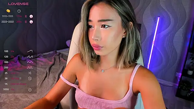 sensualily online show from July 1, 3:44 pm