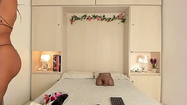 KendallRosse1 online show from February 24, 12:37 pm