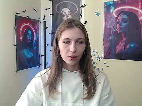 StrangerGi online show from September 14, 6:22 am