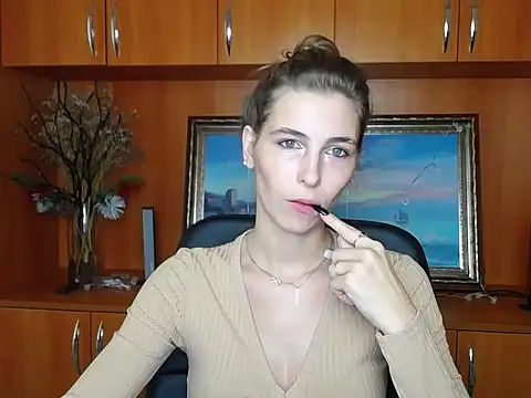 StrangerGi online show from September 24, 11:09 am