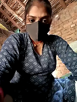 haymona online show from September 30, 8:09 am