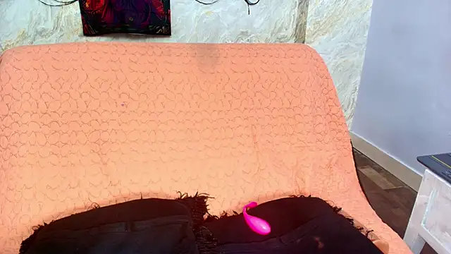 Mia candy 0 online show from November 5, 12:10 pm