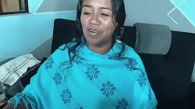 saggil23 online show from October 16, 11:18 pm