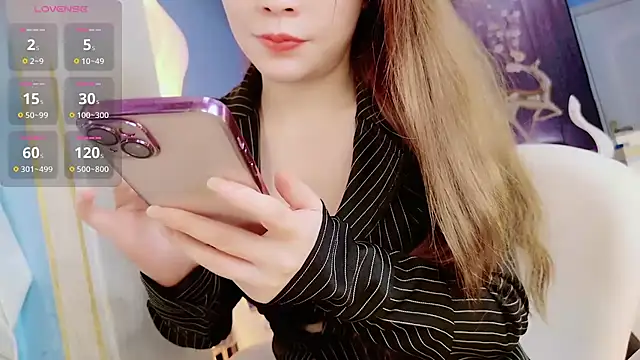 HU131452 online show from September 26, 8:06 pm