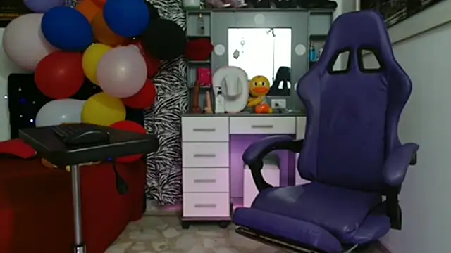 sexy bunny hot online show from June 24, 1:32 pm
