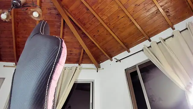 IsaFontanna online show from November 26, 3:18 am