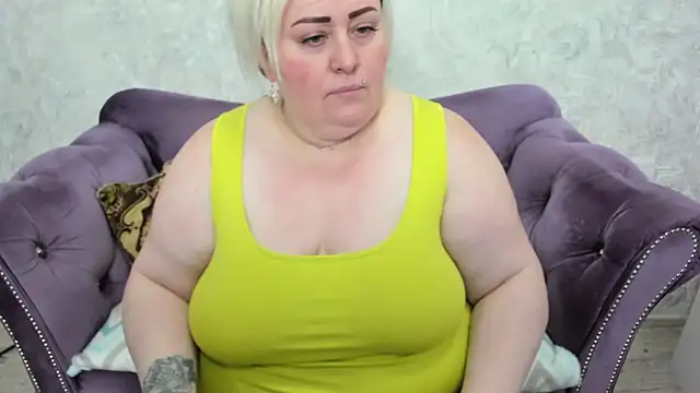 fashiona online show from September 22, 8:51 pm