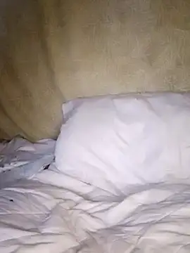 sexxylucia online show from December 2, 7:10 am