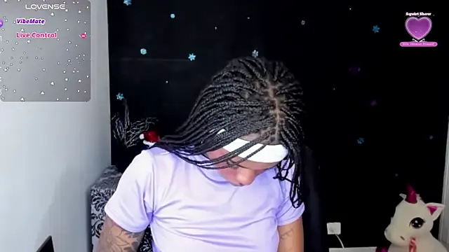 Marce 22 online show from December 4, 8:20 pm