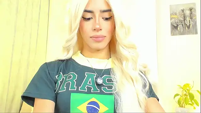 StormiRusso online show from October 8, 1:54 am