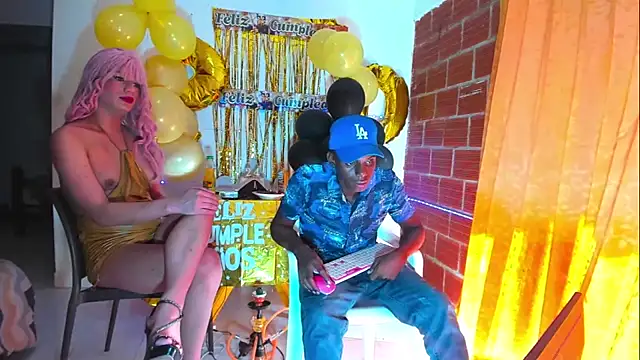 blackWhite hot online show from November 21, 8:33 pm