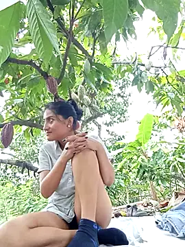 JanethPowell online show from September 19, 3:22 pm