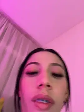 Lina10 online show from January 16, 9:33 pm