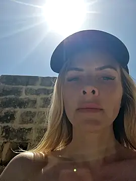 EileX official online show from April 22, 9:17 am