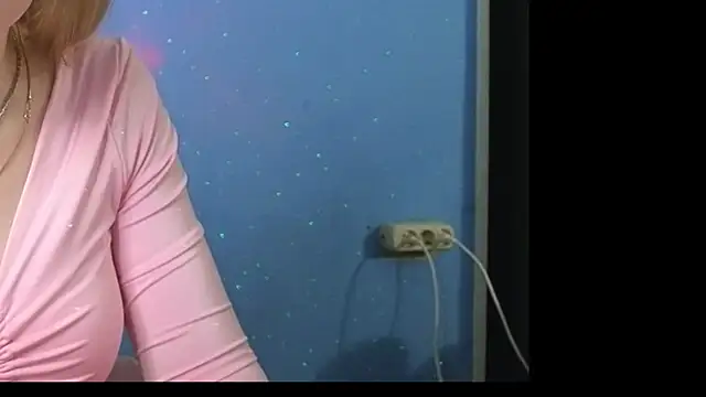 NadiNa999 online show from December 23, 1:42 am