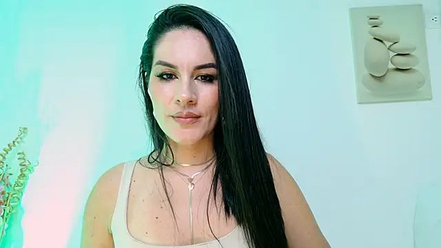 Pamela Rosal online show from December 13, 7:53 pm