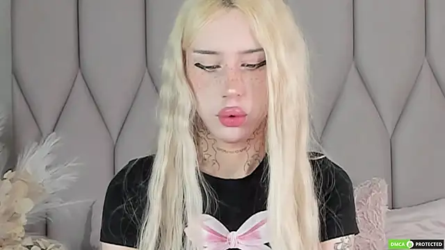 Joy Barker online show from September 19, 1:54 pm