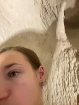 KateRedgar online show from October 19, 6:59 am