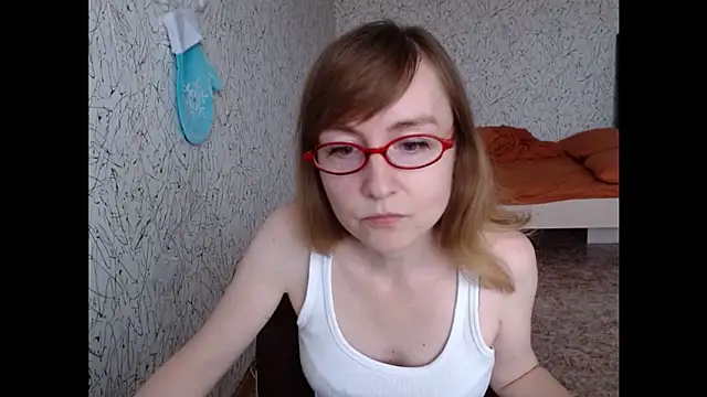 Athena Richards online show from July 31, 8:59 am