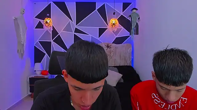 Juan Nd Steven online show from October 28, 4:29 am